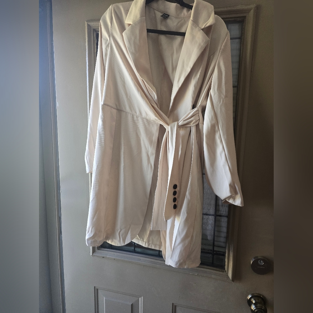 Elegant Cream Belted Coat with Button Detail